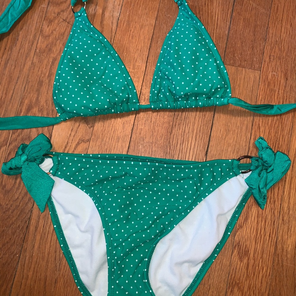 Vineyard vines bathing suit